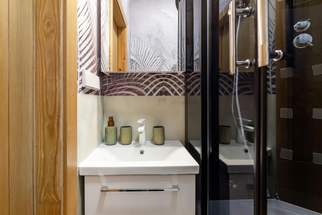 וילנה Luxury Apartment In Gedimino Av. מראה חיצוני תמונה